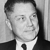 Senator Barkley poses. Washington D.C. July 20. Senator Alben W. Barkley,  of Kentucky, makes himself ready for the camerman as he posed for this  picture today. Those in the know