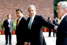 Arturo montiel is an actor, known for triángulosin ángulos: Arturo Montiel Fortuna Por Tres Alto Nivel