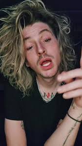 Brandon Cagle (@queenabcc)