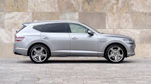 Since 1967, it has been manufacturing multiple automobiles and luxurious vehicles to serve the industry worldwide with their superior lineup. Genesis Gv80 Review 2021 Top Gear