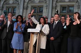 Deux ans après sa naissance anne hidalgo a une formation universitaire. Hidalgo Set To Be Mayor For Paris 2024 Following Election Triumph
