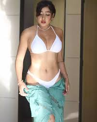 Top 5 Hottest Indian Instagram Big Boobs Models Name