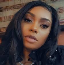 Ivy Jarrett's Instagram, Twitter & Facebook