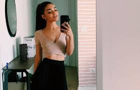 Maddie ziegler has already mastered the art of dramatic choreography, as she's been sia's collaborator and dance foil of choice maddie ziegler joins cast of steven spielberg's 'west side story' remake. 10 Things You Didn T Know About Rachel Zegler