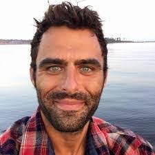 Daryl Shannon's Instagram, Twitter & Facebook