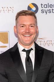 Josh Lawson Attends 6Th Annual Australians Film Awards Gala Neuehouse —  Stock Editorial Photo © info@photographybyeugene.com #401916176