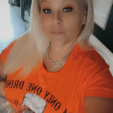 Awilda Cotto's Instagram, Twitter & Facebook