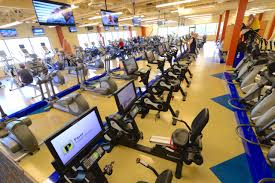 The staff there are amazing, very inviting and are there to make your goals a reality! Slideshow West Seattle Health Club Is Back And Focused On The Community Westside Seattle