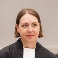 Dr. Leonie von Braun