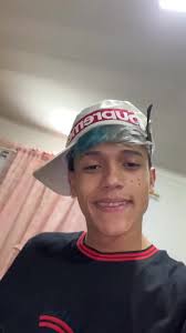 Alejandro Báez Hizo Un Nuevo Video