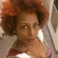 Cindy Hull's Instagram, Twitter & Facebook