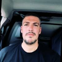 80+ profils pour “Dade”