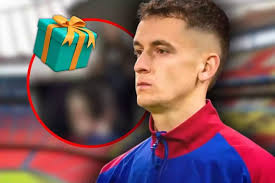¡INCREÍBLE! El Regalo Culé que Recibió Marc Casadó te Sorprenderá - Imagen principal del artículo