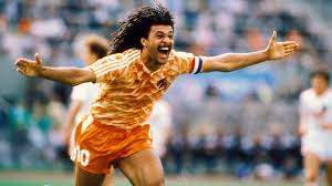 Zumal ruud gullit für unnötige schlagzeilen sorgt. Wie Gut War Eigentlich Ruud Gullit