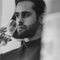 Alfredo Aviles's Instagram, Twitter & Facebook