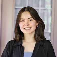 Karen Coulombe's Instagram, Twitter & Facebook