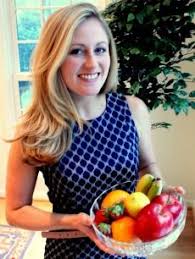 How To Become A Dietitian Simple Step By Step Guide Nutrition Jobs Watermelon Nutrition Facts Registered Dietitian
