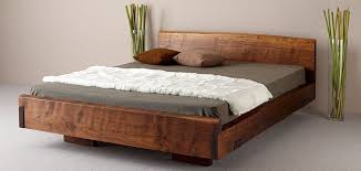 Ign Timber Night By Ign Desig Mit Seinen Markanten Rustikalen Eckverbindungen Ist In Amerik Nussbaum Wooden Bed Design Zen Furniture Natural Wood Bed