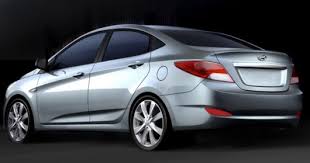 Hyundai Accent Binek Otomobiller Arasinda 2 El Piyasasi En Fazla Olan Araclar Arasindadir 90 Li Yillardan Bu Yana Uretimi Hala Deva Etm Otomobil Araba Macera