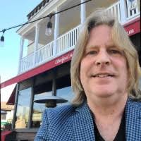 50+ "Doboš" profiles