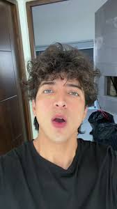 Disfraz de Iron Man Zombie para Halloween 2025