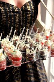 Mini Ice Cream Sundaes Desserts Mini Desserts Finger Food Appetizers