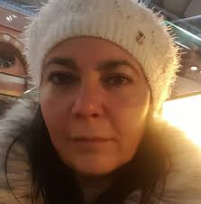 Kara Hoover's Instagram, Twitter & Facebook