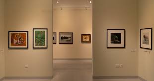 Between Past and Present