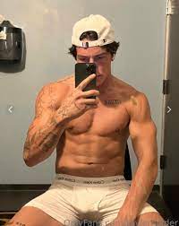 Tayler holder onlyfans