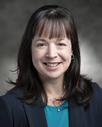 Kristen Ellis's Instagram, Twitter & Facebook