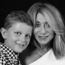 Jean Gillen (@jeangillen) • Instagram photos and videos