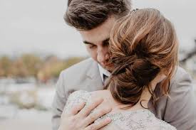 There are great checklists, a pocket to store business cards and a step by step for all the major milestones in the process. Ultimate 3 Month Wedding Planning Timeline Checklist The Wedding Blogger