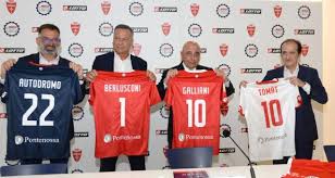 Venerdì 28 settembre silvio berlusconi diventerà ufficialmente proprietario del monza calcio con il la volontà di comprare il monza da parte di berlusconi è stata dettata da una astinenza da calcio. Parity Maglia Monza Calcio 2020 Up To 74 Off