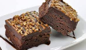 Brownies With Liquid Chocolate Recipe Desserts Chocolate Chip Brownies Brownie Recipes