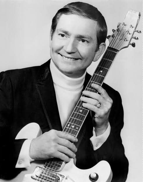 See how the 1970s were the turning point for Willie Nelson's unstoppable  career - Click Americana