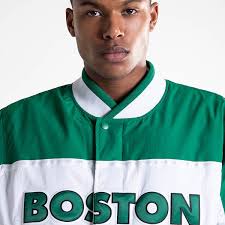 Keep yourself updated with our store and styling in impressive team look on each game day with our new arrivals. Nike Nba Boston Celtics Jacket Courtside Icon Clover White White White Bei Kickz Com