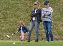 Explore tweets of mike tindall @miketindall13 on twitter. Zara Phillips Steckbrief News Bilder Gala De