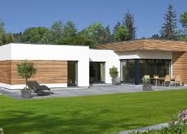 Pin Von Lorian Vanda Auf Kontener Es Bungalo Hazak Mit Bildern Hartl Haus Fassade Haus Architektur Haus