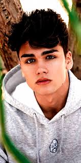 Wattpad Rastgele Her Seyi O Baslatmisti Aslinda Ama Farkinda Degildi Belki Her Sey Bundan Sonra Ort Boys Blue Hair Hairstyles For Teenage Guys Curly Hair Men