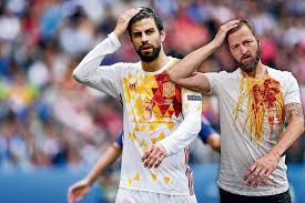Neues spanien trikot online kaufen, gunstig fussball tricots kaufen der billigetrikot.com. Em 2016 Mopo Und Spanien Im Partnerlook Pasta La Vista Mopo De