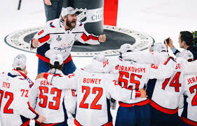 The red sweater closely resembles the jersey the team wore from 1974 until 1995. Wallpaper The Game Sport Ice Team Washington Victory Washington Alexander Ovechkin Nhl Nhl Washington Capitals Ovechkin Joy Hockey Ovie The Washington Capitals Images For Desktop Section Sport Download