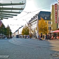 Die / der barbarossaplatz in der innenstadt von wrzburg (würzburg **) liegt in …… sie ist auch teil der fußgängerzone. Juliuspromenade View Towards Barbarossaplatz Wurzburg Mapio Net