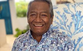 Lamento mucho la muerte de armando manzanero. Qac82f2btm59mm