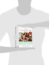 The book tells the story of a group of students living in a highly segregated neighborhood who decided to change the norm. The Freedom Writers Diary 20th Anniversary Edition How A Teacher And 150 Teens Used Writing To Change Themselves And The World Around Them The Freedom Writers Amazon De Bucher