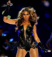 Diamond/wireimage at the 46th grammy awards show in february. Super Bowl 2013 Celebs Pay Tribute To Beyonce S Electrifying Half Time Show On Twitter Daily Mail Online