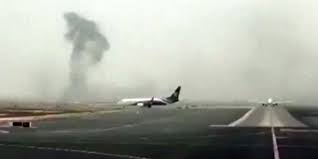 Stat condus de un emir (2). Emirates Airline Preliminary Crash Report Suggests Engine Power Added Too Late Wsj