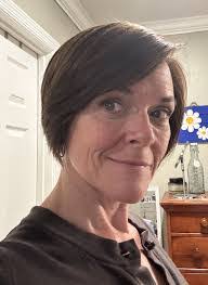 Dawn Messer's Instagram, Twitter & Facebook