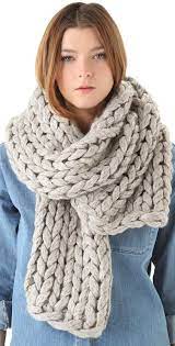 Or a different chunky knit scarf This Is As Chunky As It Gets The Mm6 Maison Martin Margiela Chunky Knit Scarf Bufanda Cuello A Crochet Bufandas Gruesas Bufandas De Punto Grueso