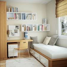 Mama bisa menggunakan organizer untuk menyusun koleksi make up, menyusun alat tulis, sepatu, hingga peralatan dapur. Yuk Simak Tips Menata Meja Belajar Yang Nyaman Untuk Meningkatkan Produktivitas