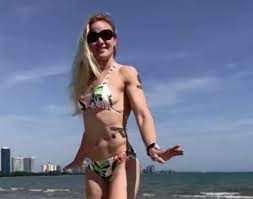 Valentina bullet shevchenko is a kyrgyzstani professional mixed martial artist and the ufc flyweight champion. Valentina Shevchenko Foto V Kupalnike Instagram